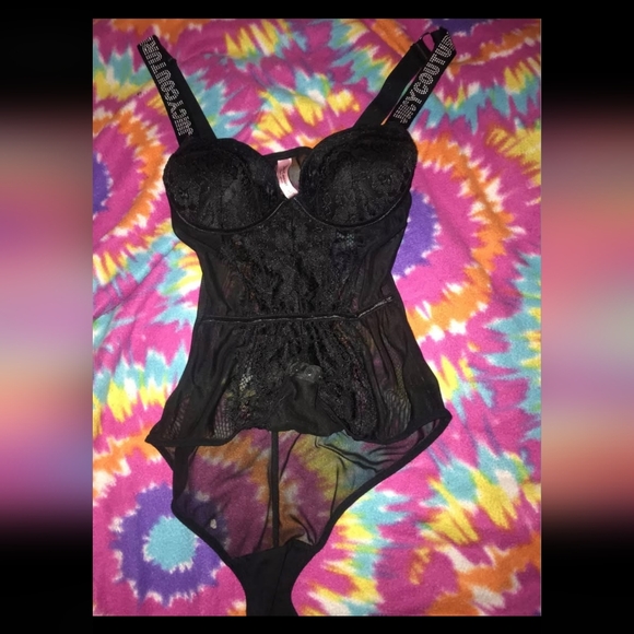 Juicy Couture Elegant Black Lace Top - Picture 2 of 7